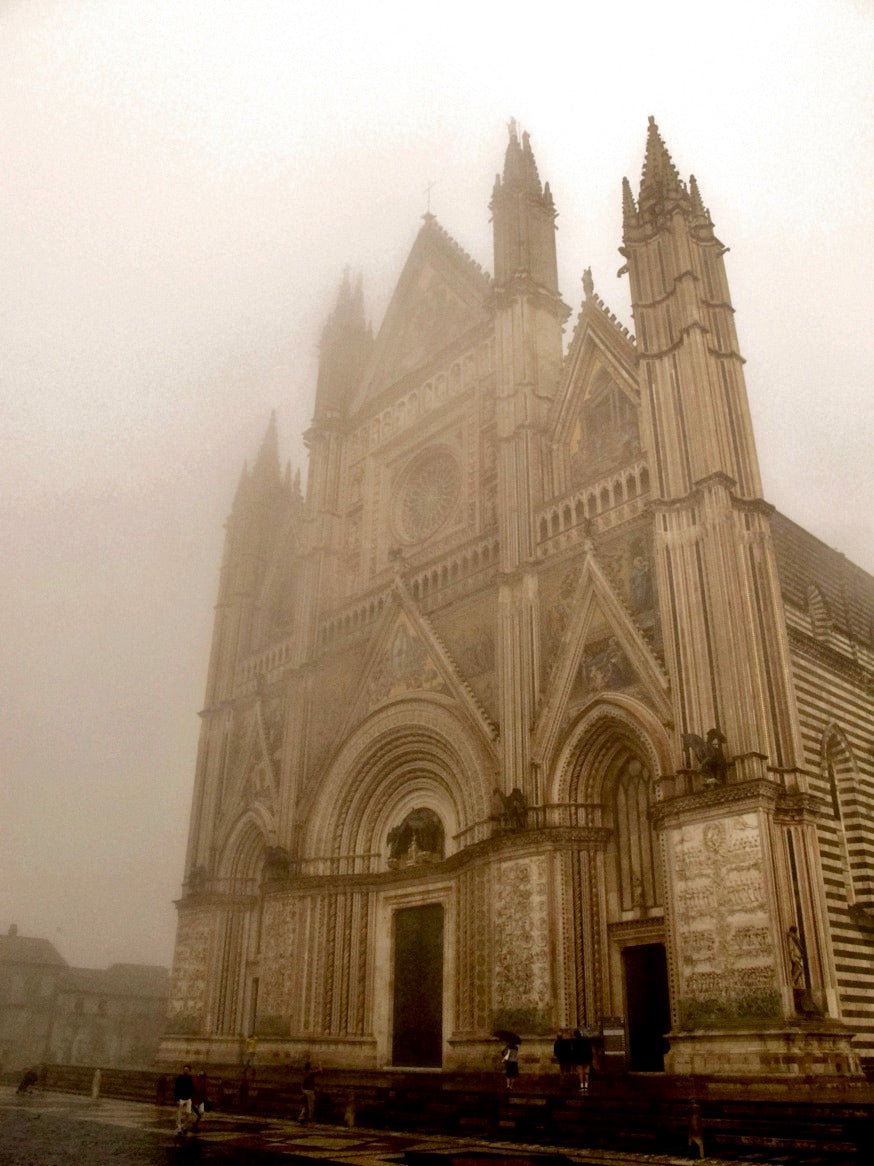 Selected photos from The Green Heart of Italy are available as signed, archival giclee prints